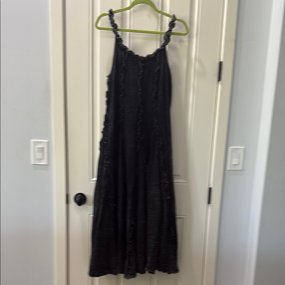 Elegant Black Ruffled Dress